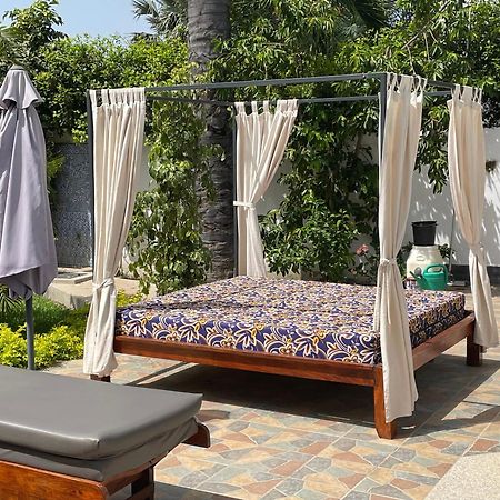 Dulaa Deema Residence Brufut Heights Tranquil エクステリア 写真